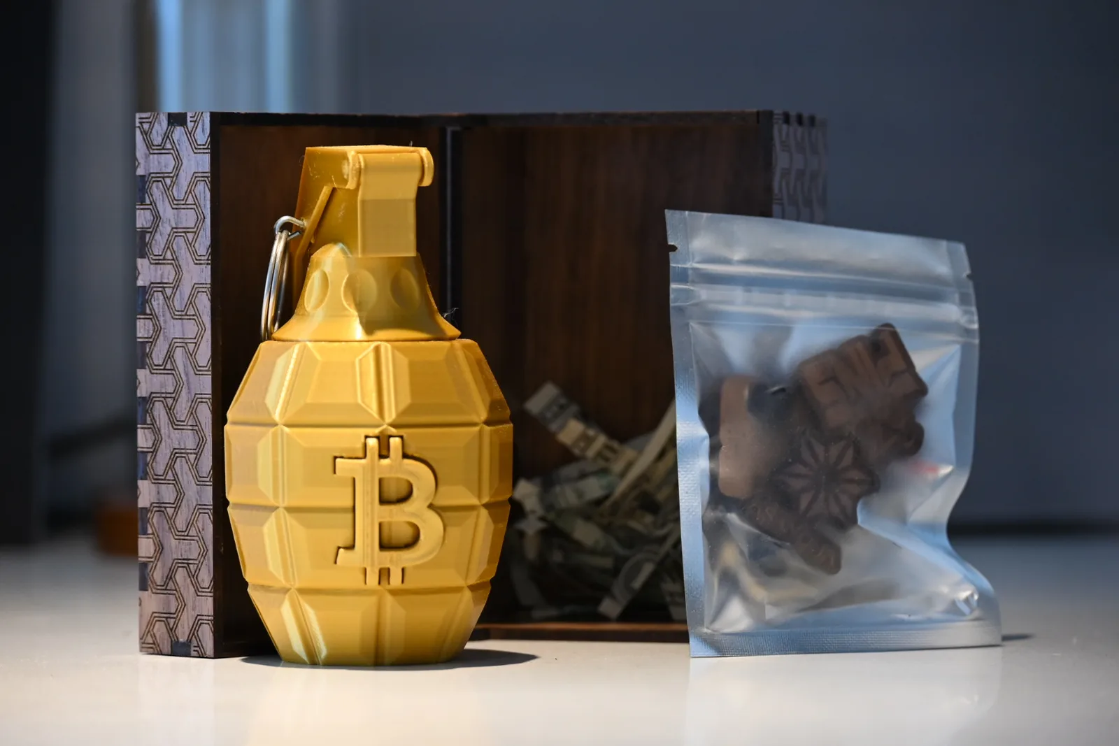 Bitcoin Grenade Collectors Set #13/21